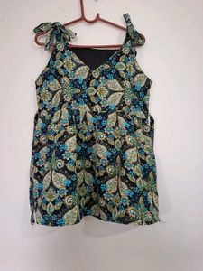 Bohemian Floral Print Sleeveless top