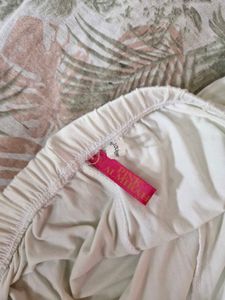 Comfortable White Leggings