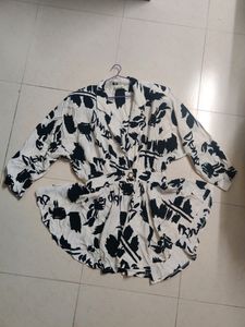 Flared Dress/Top With Shoulder Pads