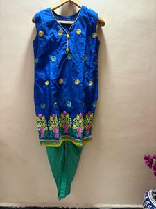 new Blue Kurta Set with Green Pants