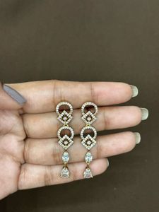 Sparkling Diamond Necklace &amp; Earring Set