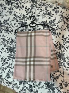 Burberry London pink classic plaid shawl