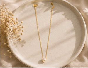 Elegant Pearl Necklace