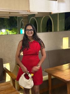 Chic Red Backless Mini Dress