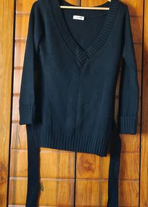 Item-KBG111/PRELOVED/BARE DENIM/ZADE BLACK SWEATER