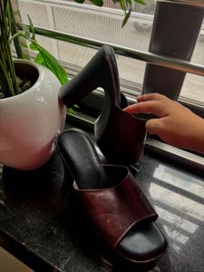 Stylish Brown Wedge Sandals