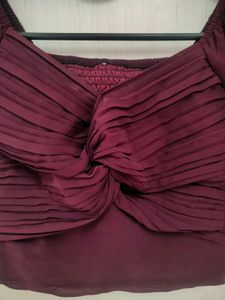 Chic Ruffled Cropped Top