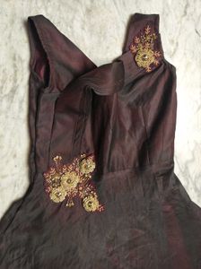 🌻Designer Embroidered Gown