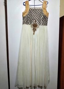 Beautiful Gown With Fantastic All Over Zardosi Emb