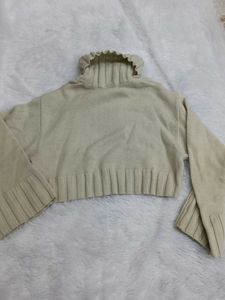 Cream Turtleneck Cropped Sweater