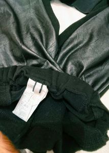 Very Cute Long Sleeve Shirt With Leather Pant