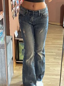 Classic Low Rise Jeans