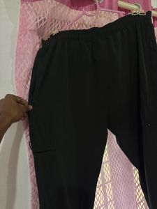 Classic unisex Black Pants