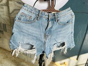 Hot Pant