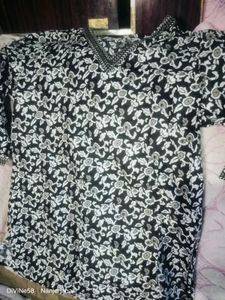 short kurta a beautiful black and white kurt