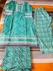 Green Printed Kurta Set with Duppata