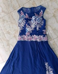 No discount ❌ Stunning Blue Embroidered Ethnic Gow