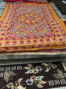 Vibrant Floral Print Bedsheet