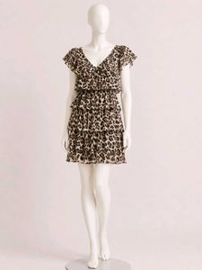 Chic Leopard Print Ruffle Dress