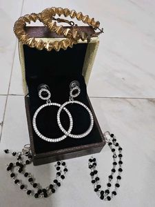 Chic Hoop Earrings &amp; Beaded Necklace Set