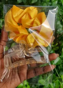 2 Pack Cute Peach Scrunchie &amp; Hair Claw Set