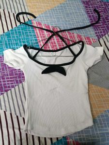 Cute White Ribbed Top with Black Bow
