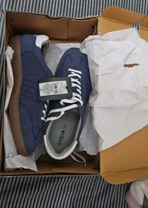 Shein men sneakers blue colour