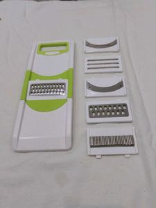 Multi-functional Vegetable Slicer