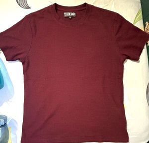 Classic maroon t- shirt