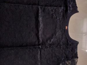 Black Flower Net Material Top..