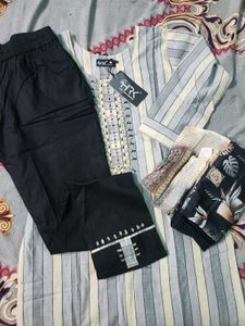new article Striped Kurta Set with Dupatta