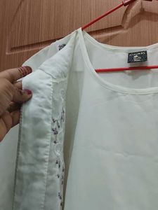 Elegant Embellished Kurta With Duppata