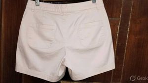 Stylish Women's Light Pink Shorts