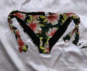 Floral Swim Bottom panty