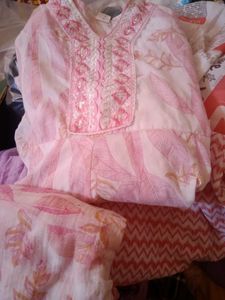 Pink Leaf Print Kurta Set with Embellishments