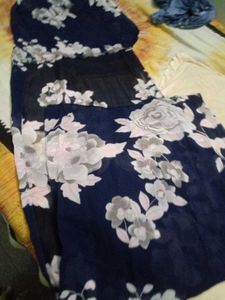 Chic Navy Floral scarf