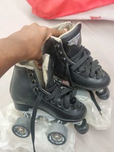 Sure-Grip Fame Quad Roller skate
