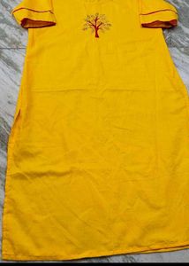 yellow kurti set for women