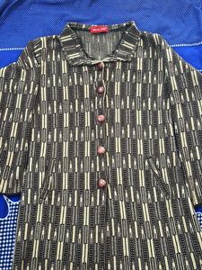 Wool Knit Buttoned Cardigan