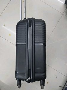 kamiliant trolly bag. Good condition