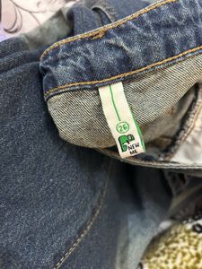 Wide Leg Cargo Jeans