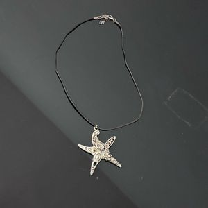 star necklace