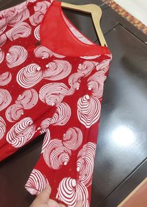 Red 🔴 White Top For Girl Or Woman 46 Bust