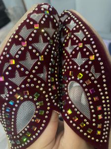 Embellished Ethnic Mojaris