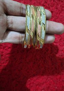 Set of Elegant Tricolor Bangles