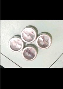 Set of 4 compass