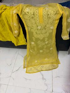 original mirror Chikankari Kurta Set