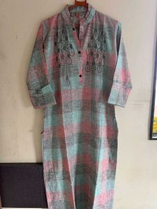 combo sets of 4 women kurties