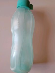 Tupperware 1 Liter Bottle