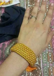 Pochi SET WITH Classy Velvet Bajuband